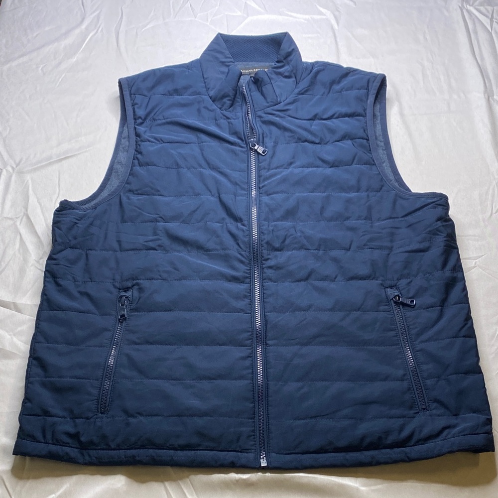 Banana Republic Men's Navy Quilted‎ Vest NWOT